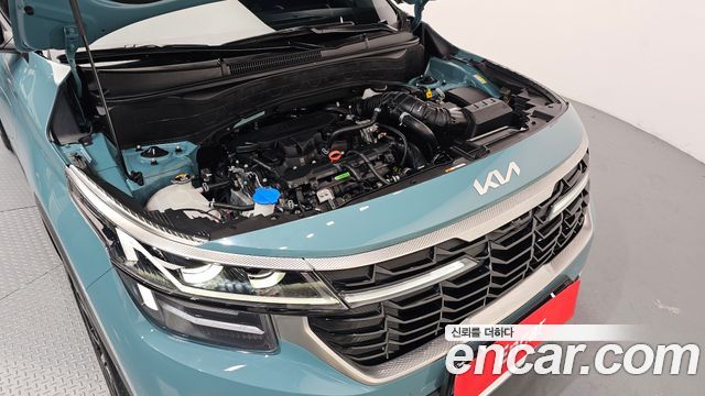Kia Seltos Gasoline 1.6 Turbo 4WD Signature 2025 — фото 6