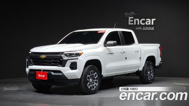 Chevrolet Colorado 2.7 2WD 2023 — фото 11
