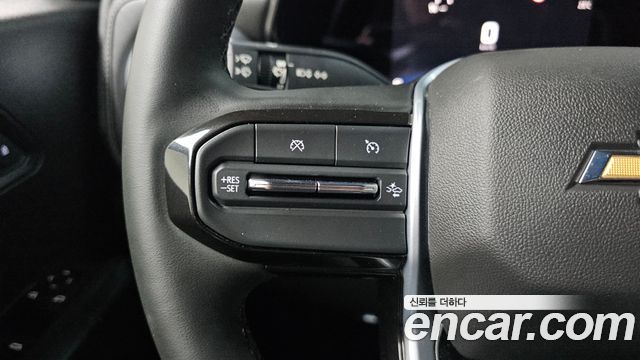 Chevrolet Colorado 2.7 2WD 2023 — фото 20