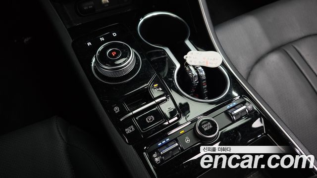 Kia K5 (III) 2.0 Prestige 2022 — фото 9