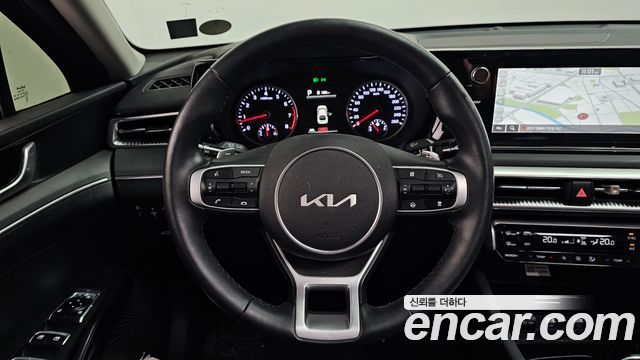 Kia K5 (III) 2.0 Prestige 2022 — фото 14