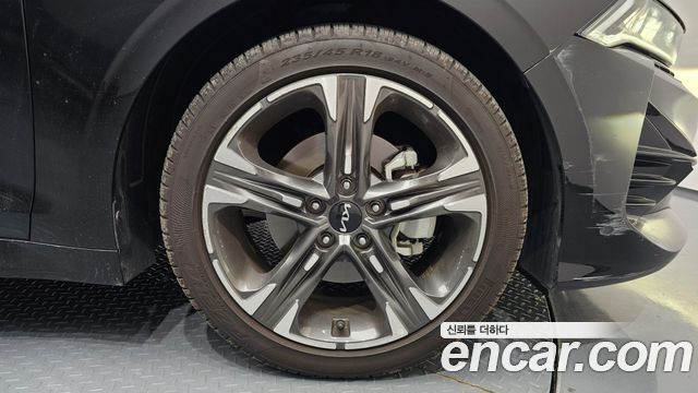 Kia K5 (III) 2.0 Prestige 2022 — фото 21