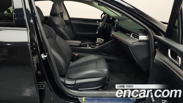 Kia K5 (III) 2.0 Prestige 2022 — фото 26