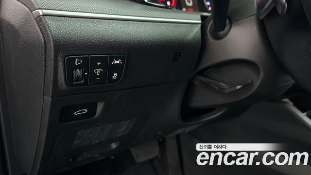 Kia K5 (III) 2.0 Prestige 2022 — фото 28