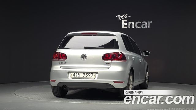 Volkswagen Golf (VI) 1.6 TDI Blue Motion 2012 — фото 4