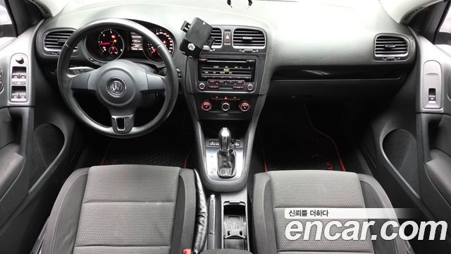Volkswagen Golf (VI) 1.6 TDI Blue Motion 2012 — фото 7