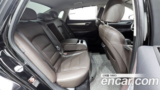 Hyundai Grandeur (IG) 3.0 LPi Rent Car Exclusive 2022 — фото 19