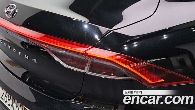 Hyundai Grandeur (IG) 3.0 LPi Rent Car Exclusive 2022 — фото 23