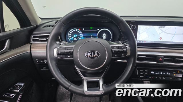 Kia K5 (III) 2.0 Noblesse 2021 — фото 14