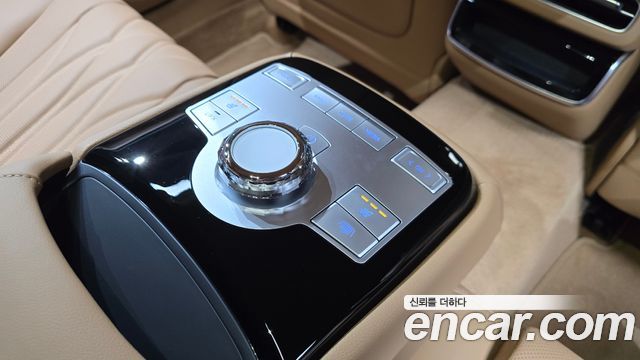 Genesis G80 (RG3) Gasoline 2.5 Turbo AWD 2026 — фото 18