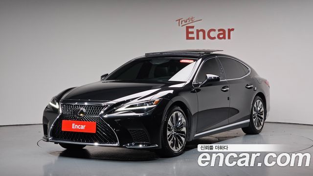 Lexus LS500 (V) 3.5 Platinum AWD 2022 — фото 11