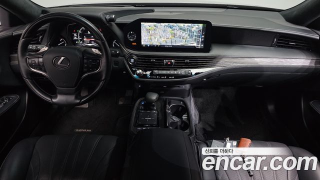 Lexus LS500 (V) 3.5 Platinum AWD 2022 — фото 7