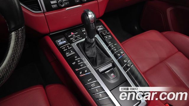 Porsche Macan 3.0 S Diesel 95B 2016 — фото 9