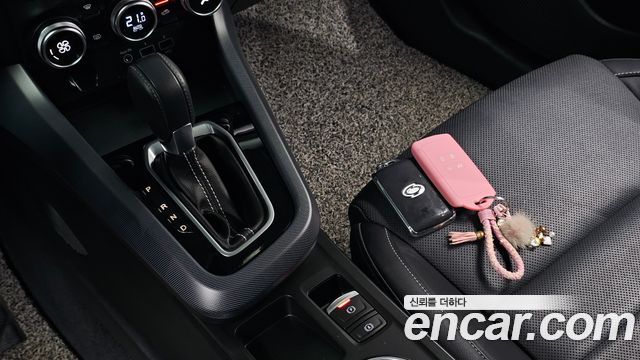 Renault Korea XM3 1.3 TCe RE Signature 2021 — фото 9