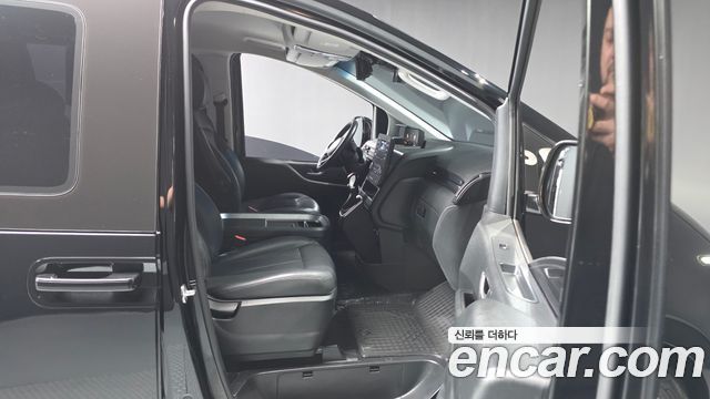 Hyundai Staria Cargo 5-Seater Modern 2022 — фото 11