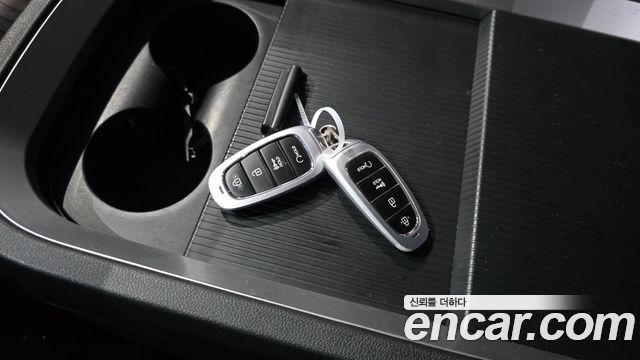 Hyundai Staria Cargo 5-Seater Modern 2022 — фото 19