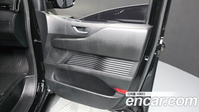 Hyundai Staria Cargo 5-Seater Modern 2022 — фото 25