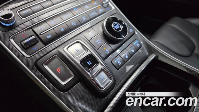 Hyundai Santa Fe Diesel 2.2 2WD Premium Choice 2021 — фото 9
