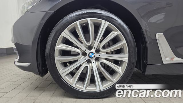 BMW 7 Series (G11) 740Li xDrive 2016 — фото 5
