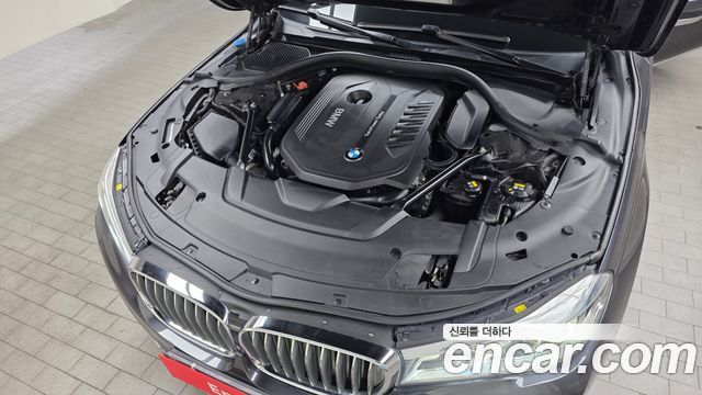 BMW 7 Series (G11) 740Li xDrive 2016 — фото 6