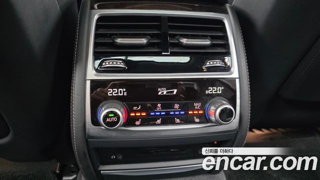 BMW 7 Series (G11) 740Li xDrive 2016 — фото 17