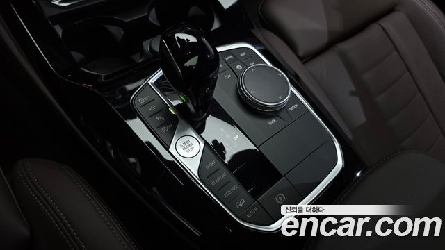 BMW X4 (G02) xDrive20i M Sport 2023 — фото 9