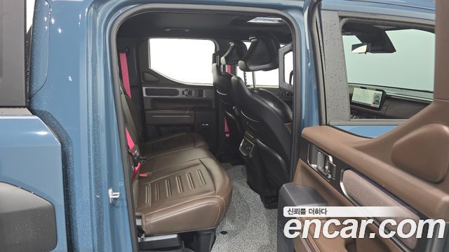 Kia Tasman 2.5T Gasoline 4WD Extreme 2026 — фото 11