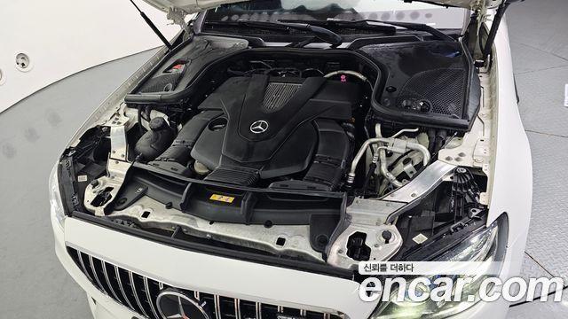 Mercedes-Benz E-Class (W213) E450 4MATIC Cabriolet 2019 — фото 6