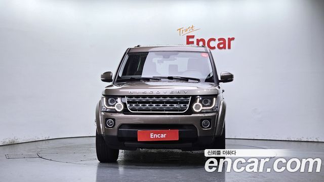Land Rover Discovery 4 3.0 SDV6 SE 2015 — фото 3