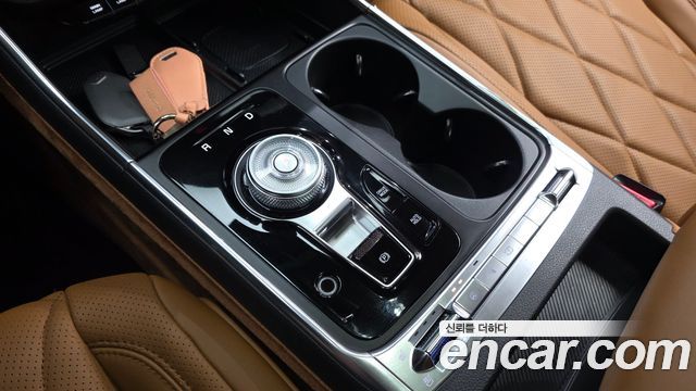 Kia Carnival (IV) Gasoline 9-Seater Hi Limousine (7-seater Limousine(Special vehicle) 2024 — фото 9