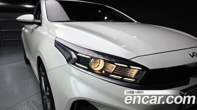 Kia K3 (II) 1.6 Prestige 2022 — фото 28