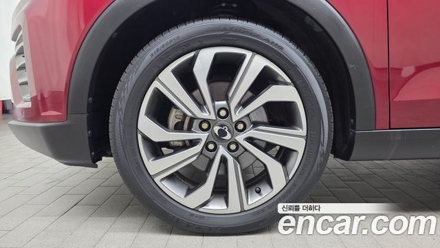 KG Mobility (SsangYong) Very New Tivoli Gasoline 1.5 2WD V3 Special 2021 — фото 5