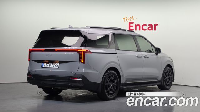 Kia Carnival (IV) HEV 7seater Gravity 2025 — фото 2