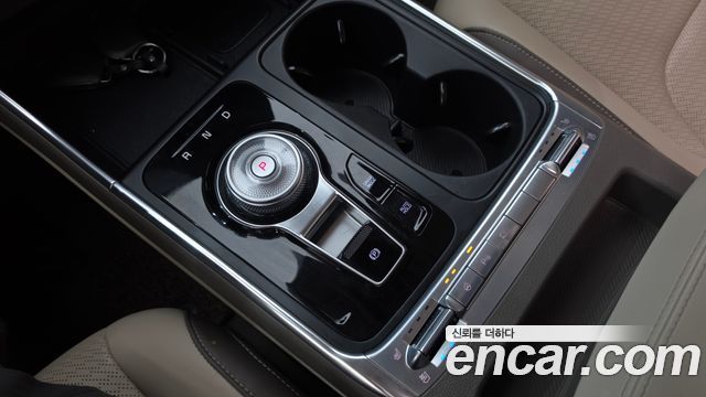 Kia Carnival (IV) HEV 7seater Gravity 2025 — фото 9