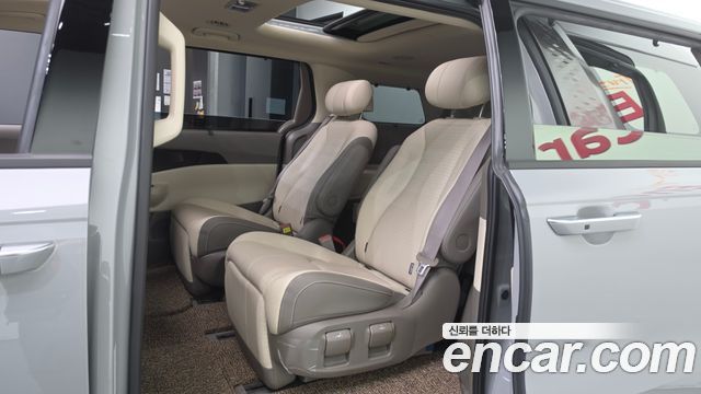 Kia Carnival (IV) HEV 7seater Gravity 2025 — фото 11