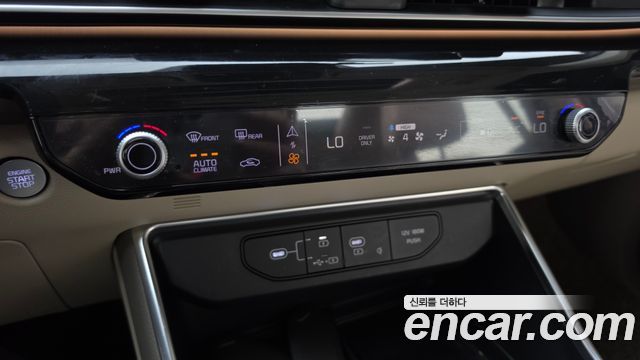 Kia Carnival (IV) HEV 7seater Gravity 2025 — фото 33