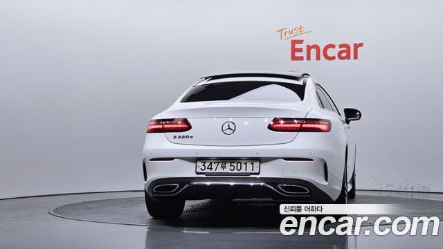 Mercedes-Benz E-Class (W213) E220d Coupe 2020 — фото 4