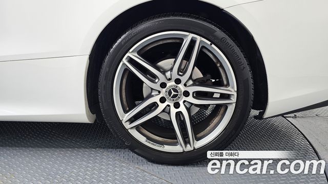 Mercedes-Benz E-Class (W213) E220d Coupe 2020 — фото 21