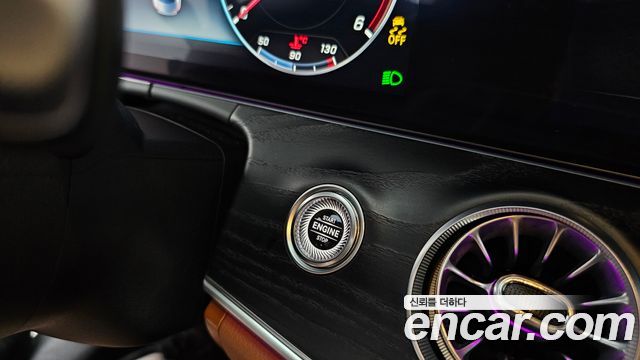 Mercedes-Benz E-Class (W213) E220d Coupe 2020 — фото 27
