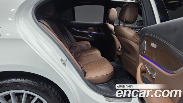 Mercedes-Benz E-Class (W213) E250 Exclusive 2022 — фото 15