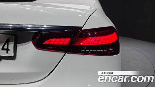 Mercedes-Benz E-Class (W213) E250 Exclusive 2022 — фото 29