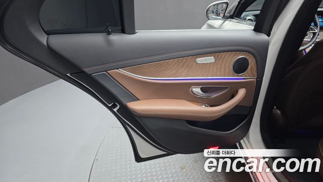 Mercedes-Benz E-Class (W213) E250 Exclusive 2022 — фото 31
