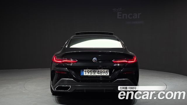 BMW 8 Series (G15) M850i xDrive Gran Coupe 2023 — фото 4