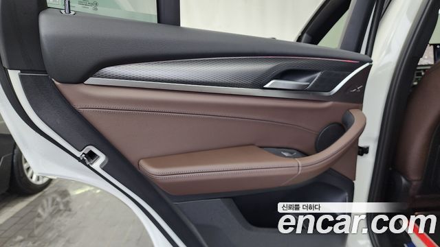 BMW X4 (G02) xDrive20i M Sport 2023 — фото 31