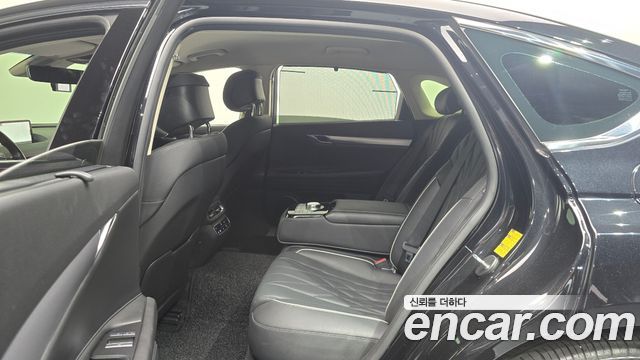 Genesis G80 (RG3) Gasoline 2.5 Turbo AWD 2023 — фото 11