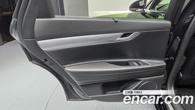 Genesis G80 (RG3) Gasoline 2.5 Turbo AWD 2023 — фото 25