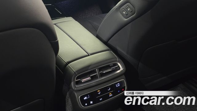 Genesis G80 (RG3) Gasoline 2.5 Turbo AWD 2023 — фото 27