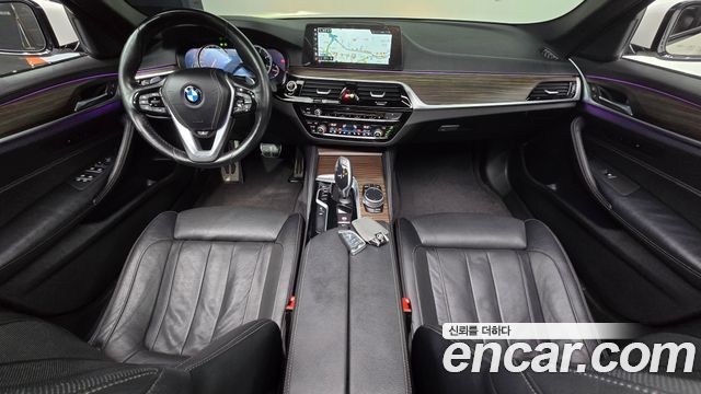 BMW 5 Series (G30) 520d xDrive M Sport Package Plus 2017 — фото 7
