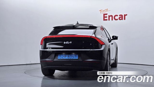 Kia EV6 Long Range Air 2023 — фото 4