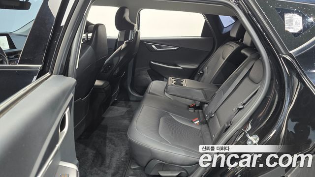 Kia EV6 Long Range Air 2023 — фото 16